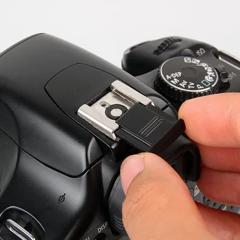 10 kom. Skladište bljeskalicu Adapter Zaštitna Navlaka za Nikon D7000 D7100 D80 i D90 D600 D5300 D5500 D800 D3200 D3300 D3 D4 D5 DSLR
