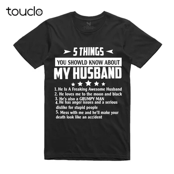5 stvari koje bi trebali znati o majici mog muža - Crni t-shirt