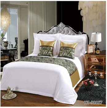 Luksuzni Moderni Stil Glatka Krevet Trkač Geometrija Šal Zaštita Posteljinu Ukras za Spavaće sobe Hotel Zaštitnik Ne Blijedi Soft