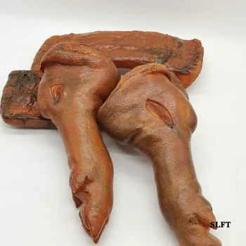 Supermarket mesnica trgovina ukras rekvizite umjetna imitacija lažni odrezak od svinjetine rebra kotleta blok kriške Svinje noge noge